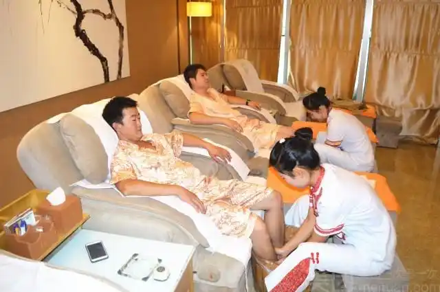 "雅亭足浴养生会馆"的所有分店