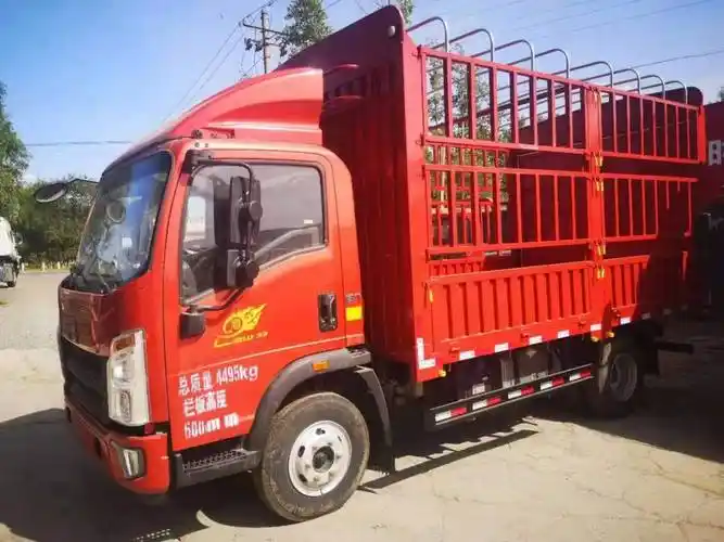 重汽豪沃高栏howo悍将统帅4米2蓝牌轻卡报价