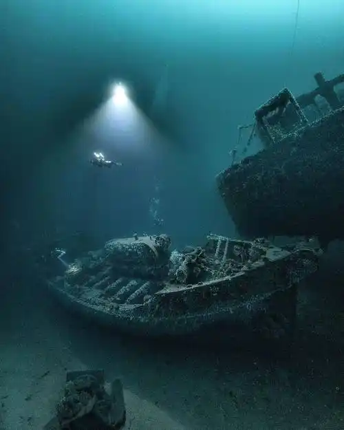 神秘的海底沉船