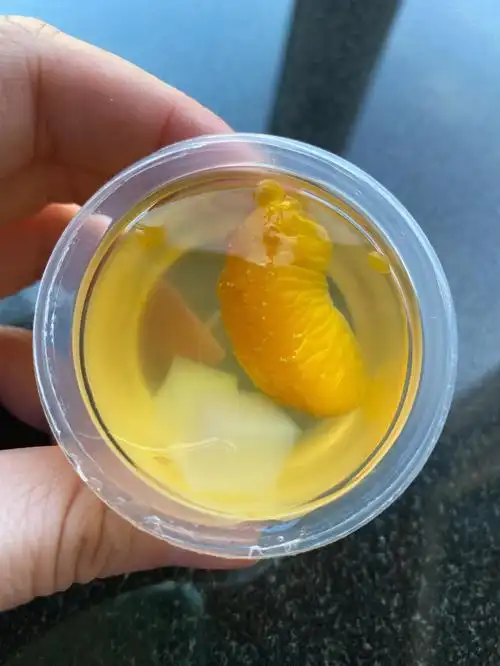 带橘子瓣的果冻减肥还是可以吃果冻的吧