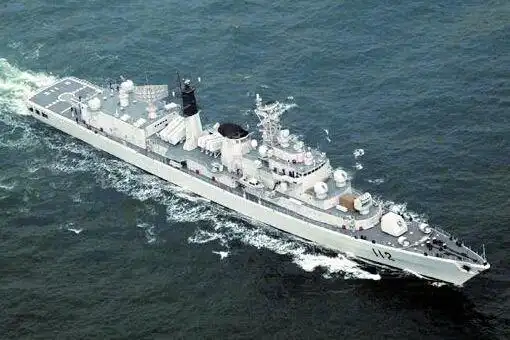 北海舰队奔赴西太 日本猥琐玩"尾行"!