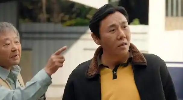 蒋欣饿成纸片人金晨瘦出排骨胸娱乐圈病态审美何时结束