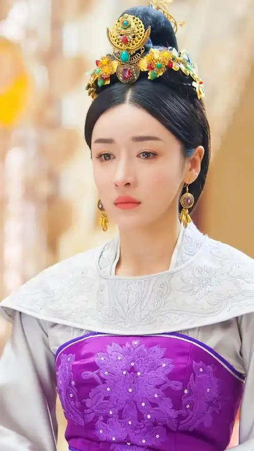 22:04:02何彦霓  天泪传奇之凤凰无双古装剧照93半仙儿同采自www