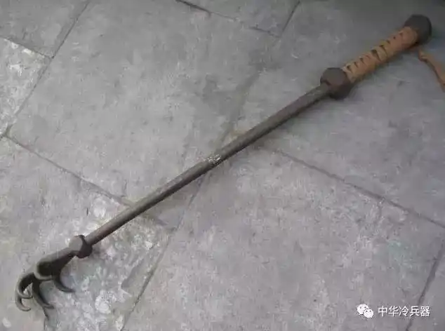 李存孝用的毕燕挝到底是个什么鬼竟打的班翻浪脑浆迸出