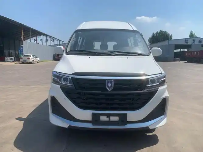 昨天刚落户的全新金杯海狮王 高顶6座23年9月6号落户,几百 - 抖音