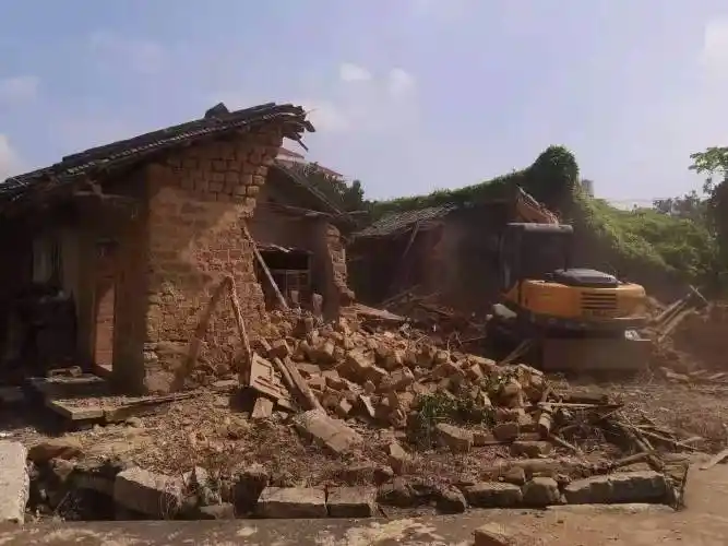 危房清零倒计时打好安全攻坚战