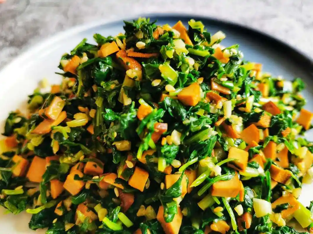 我家最爱的凉拌马兰头,不管你没有没做过饭,这样做都难不倒你