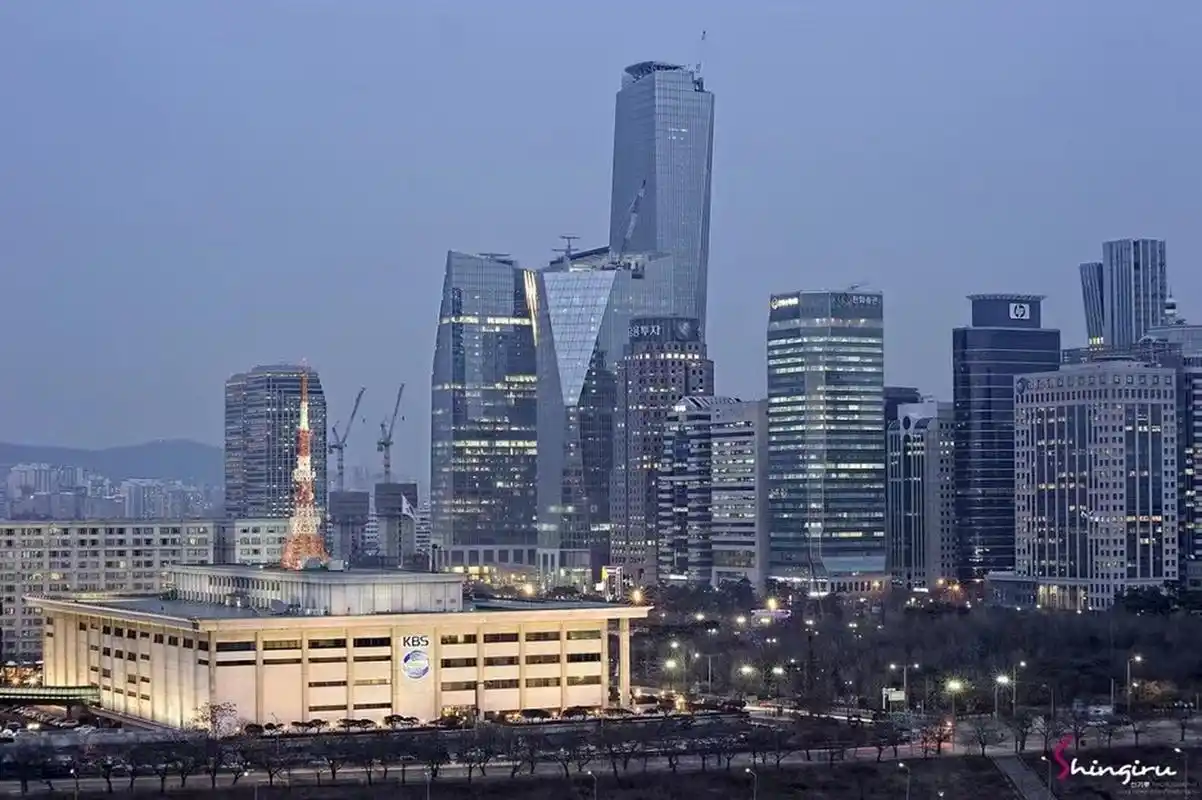 2023年朝鲜人口普查报告显示,朝鲜人口已经突破7600万,其中本土人口