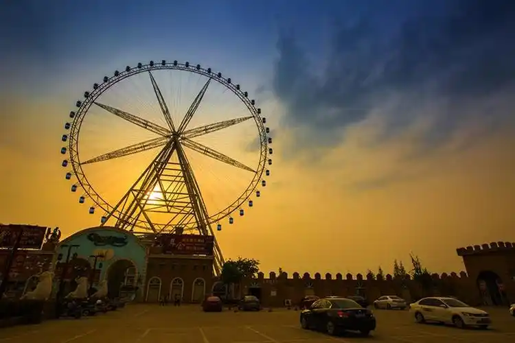 上一页 下一页 作品名称: 大美宿迁骆马湖  作品描述:   拍摄地点