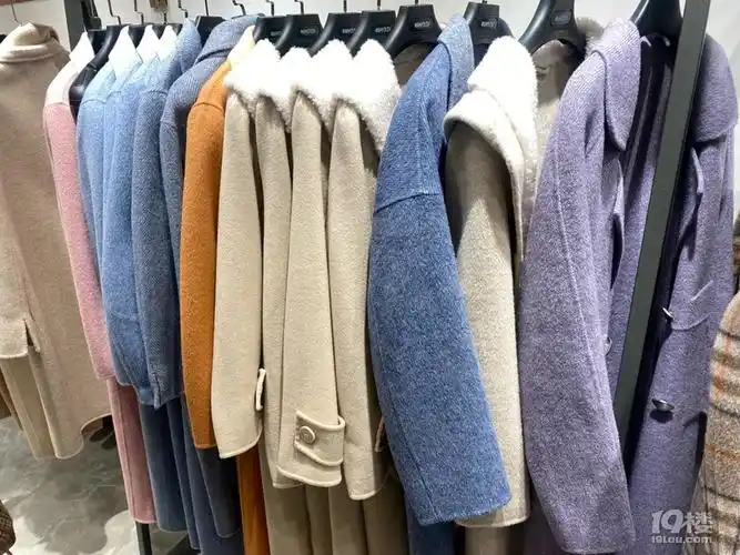 乔司服饰一条街花样还蛮多的