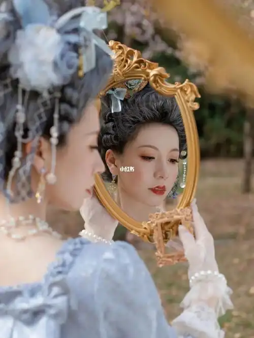 出镜@桐子没肉吃妆@化妆造型师--彼岸花摄:叶落随音(我)#lolita妆造