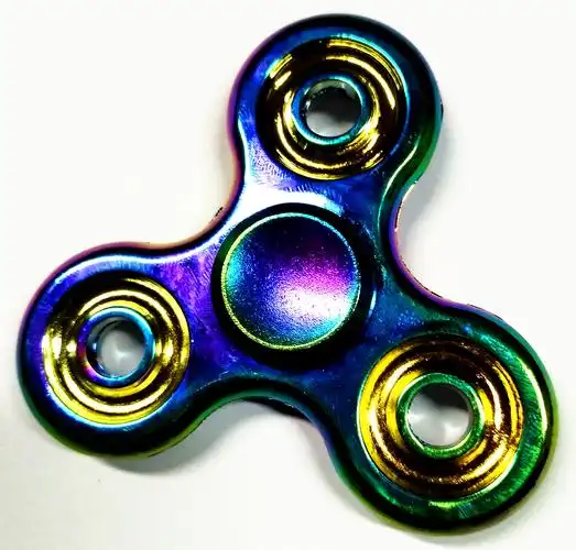 厂家批发炫彩指尖陀螺 九齿联动手指陀螺 9齿联动陀螺 现货销售