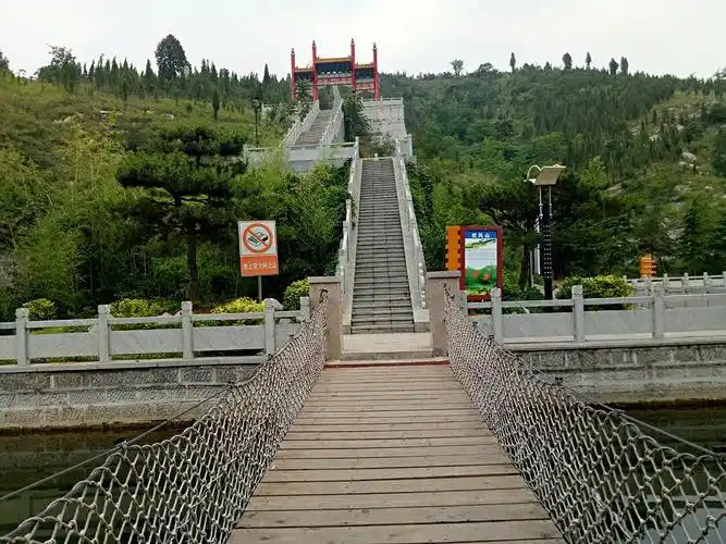 湖光山色-双凤山印象