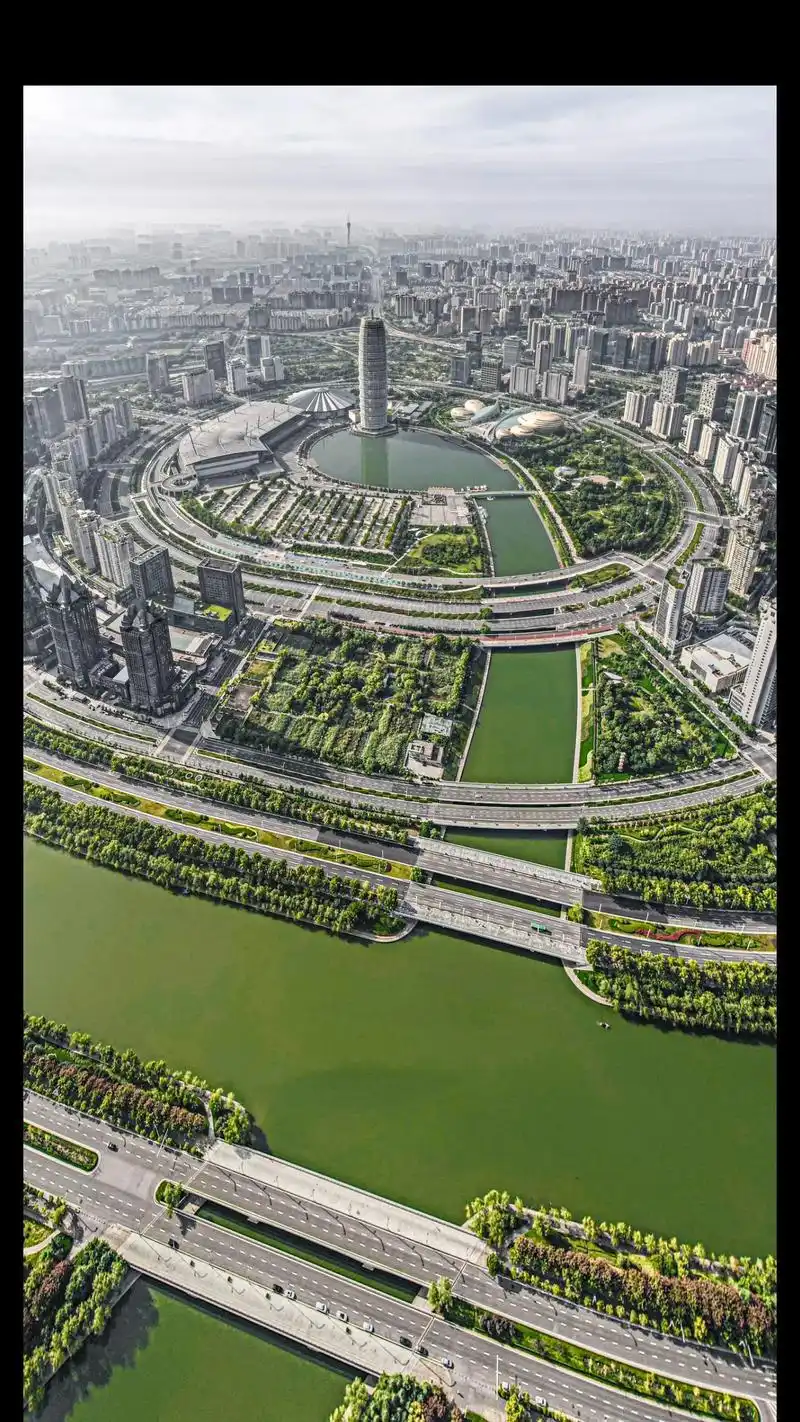 郑州大玉米.#航拍 #国庆 #地标建筑 #郑州大玉米 - 抖音