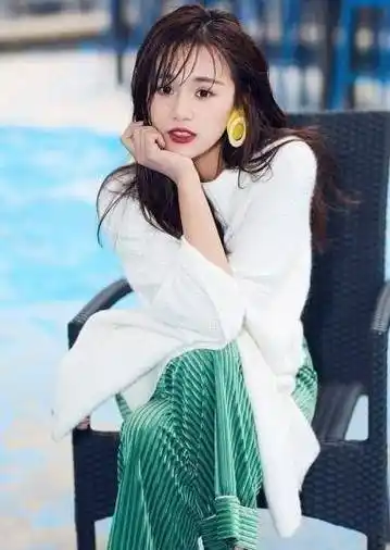 安悦溪隐婚的老公被发现了,安悦溪曾和赵丽颖演过花千骨?