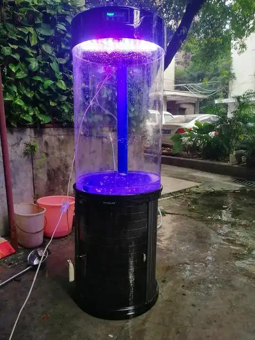 海丽雅鱼缸九成新出售,因公司关门,有意向联系微.