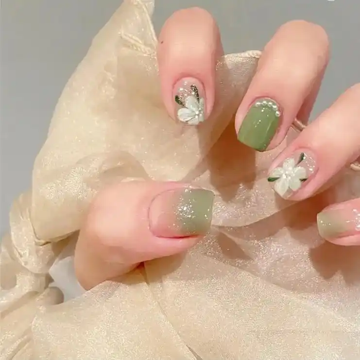 宝子们要的绿色系手绘山茶花美甲全图.