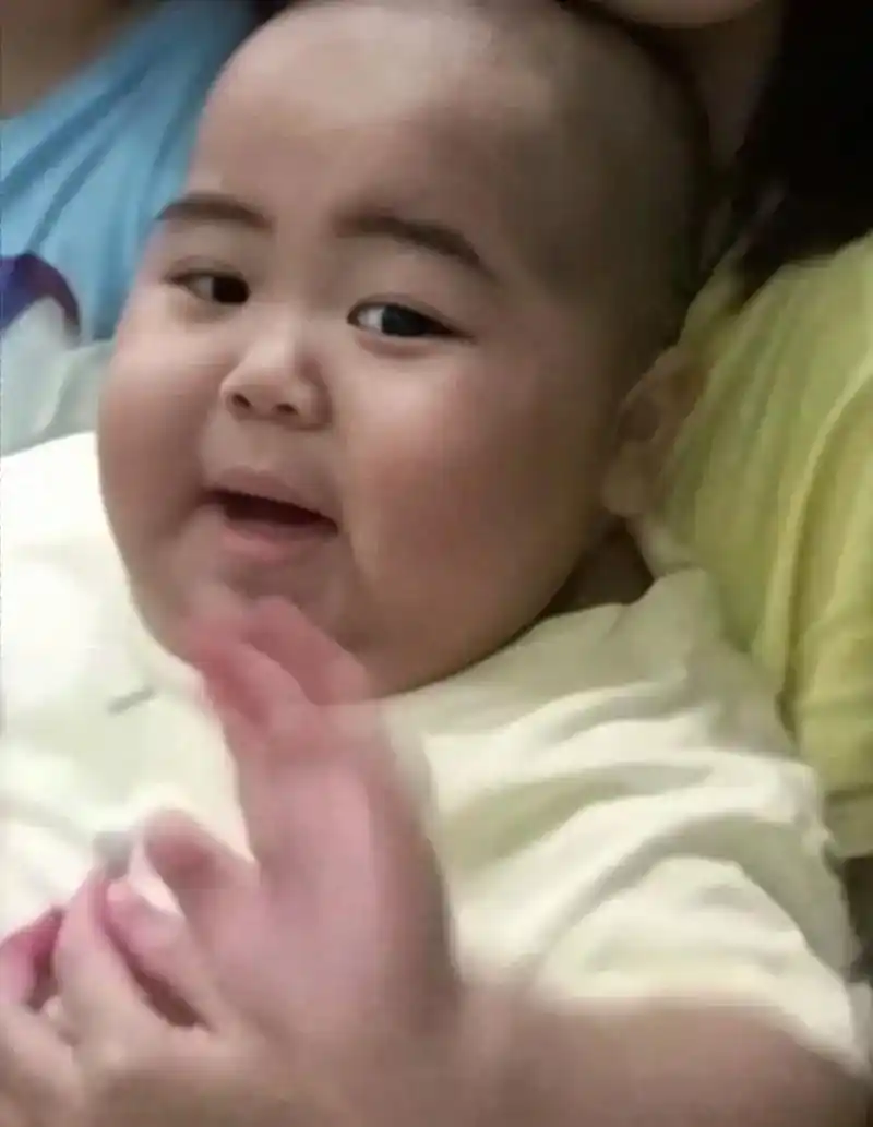 tatan #印尼小胖tatan #tatan表情包 @抖 - 抖音