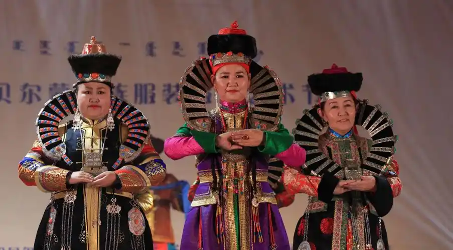 呼伦贝尔蒙古族民族服饰艺术节花絮