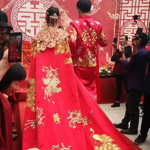 工厂新娘秀禾服披风2021新款结婚古装中式嫁衣披肩大气凤冠霞帔长