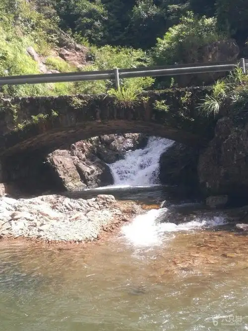 仙居龙潭头溯溪