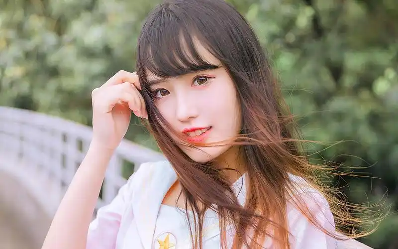 小清新美女高清唯美写真图片桌面壁纸