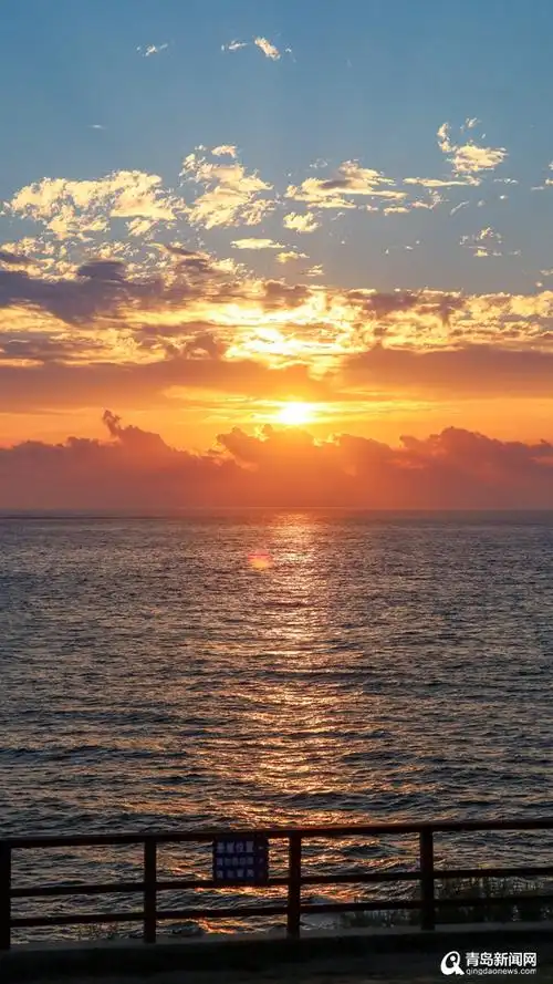 漫天朝霞映大海!与小麦岛的日出来场浪漫的"约会"