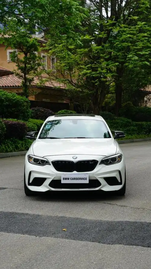 16年宝马220i m领先 双门硬顶轿车 8万公里 原版 国五排放 无钥匙进入