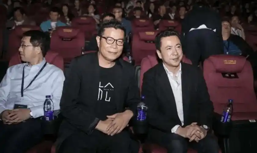 华谊王氏两兄弟挥金如土时有多辉煌人走茶凉后就有多落魄