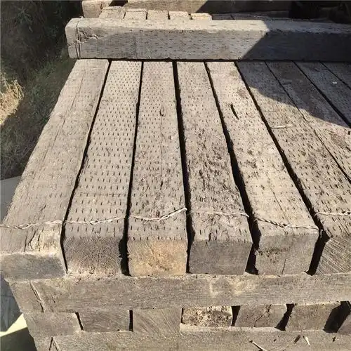 普洱旧枕木火车枕木批发