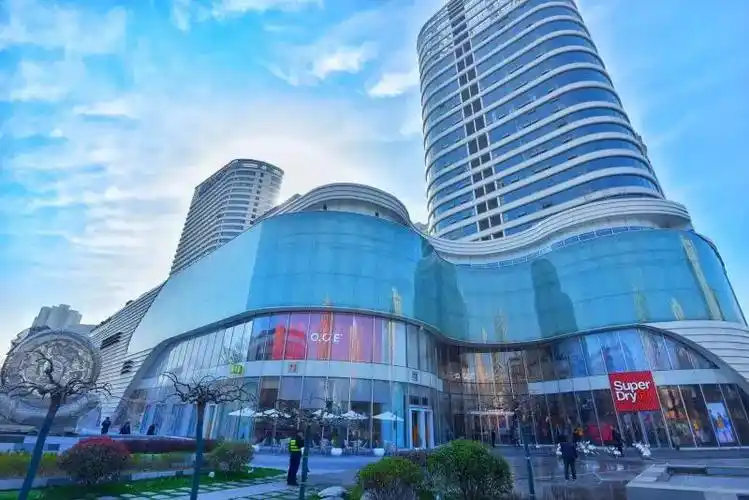 吉祥村站:momopark艺术购物中心