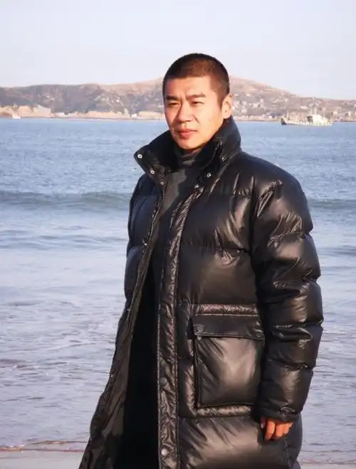 徐佳军旅电视剧,徐佳个人资料简介结婚照_影视问答_策驰影视