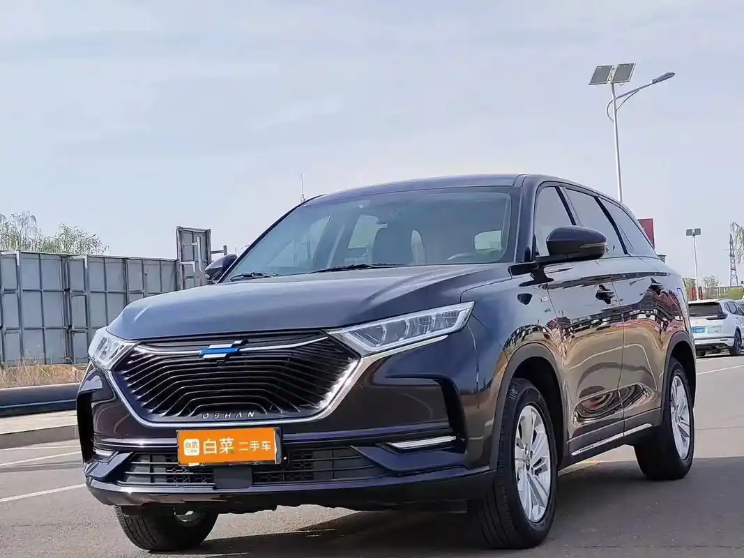 长安欧尚x7:20年6月,1.5t自动精英,五座,倒车影像, - 抖音