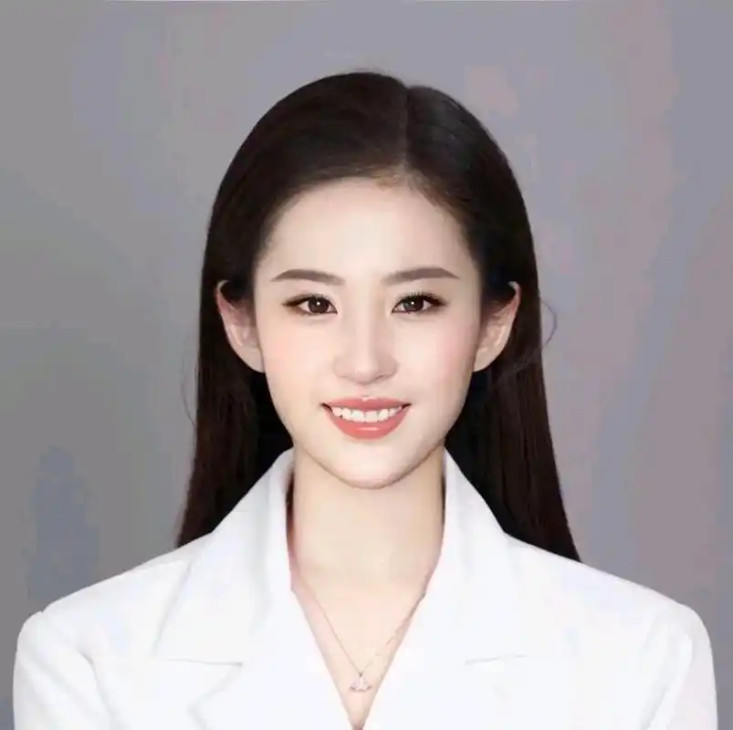 明星学生装证件照,你能认出几个呢,我大概能认出刘亦菲,杨幂和杨超越