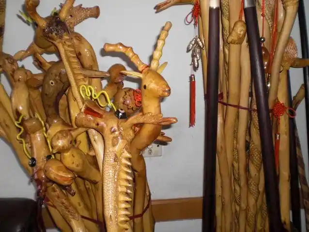 纯手工山枣木做的拐棍