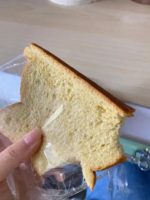 任何一个减肥的姐妹不吃这个面包我都会伤心