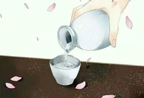 求这种古风的酒壶倒酒类似的图片