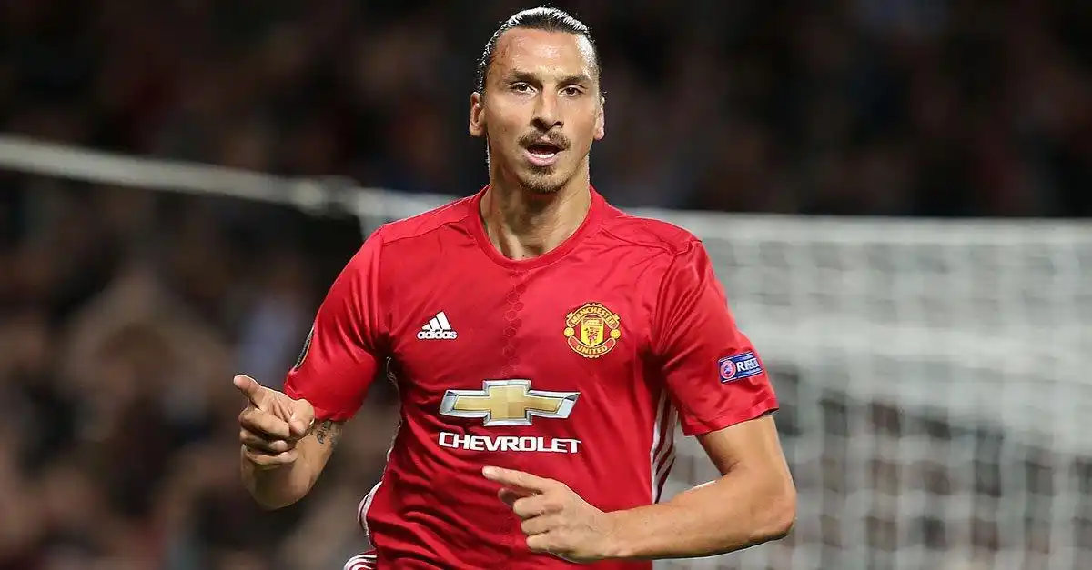 盘点21世纪以来两大最被高估的世界级前锋——伊布虐菜鲁尼平庸