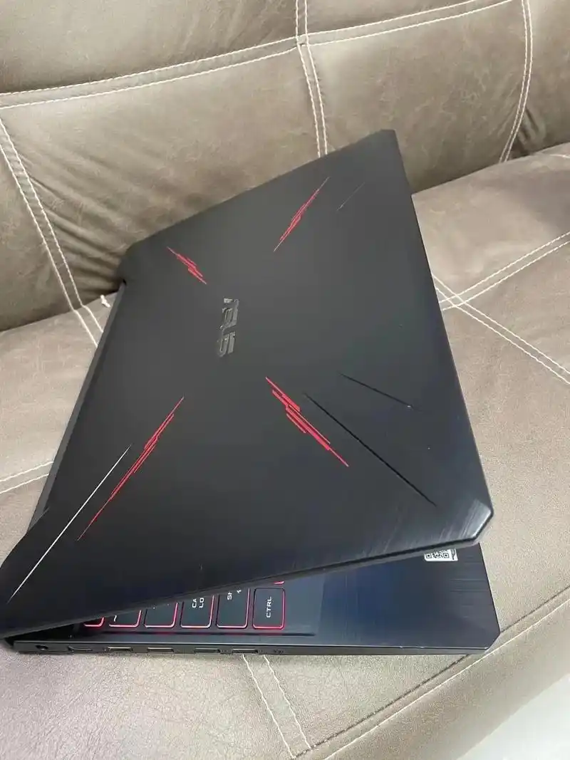 华硕飞行堡垒游戏本想性价比超高.成色95新 华硕飞行堡垒fx - 抖音