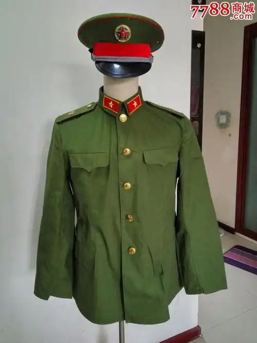 85式的确良套装