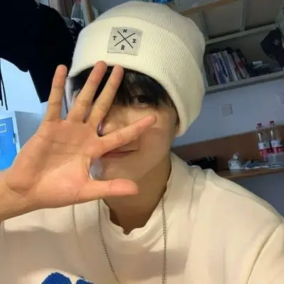 祁宋ins酷帅真人文艺范男生头像