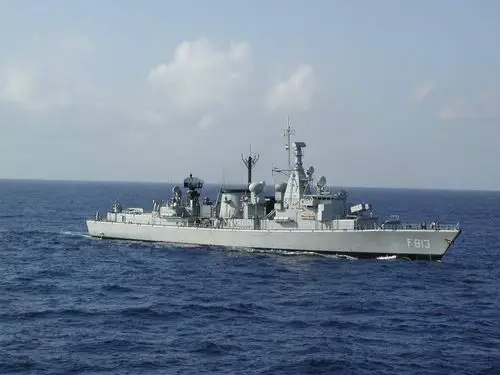 细品郁金香荷兰l型护卫舰