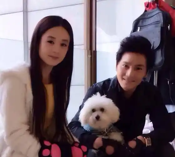 原来他才是赵丽颖最亲密的男人!冯绍峰不敢吃醋,王思聪也惹不起