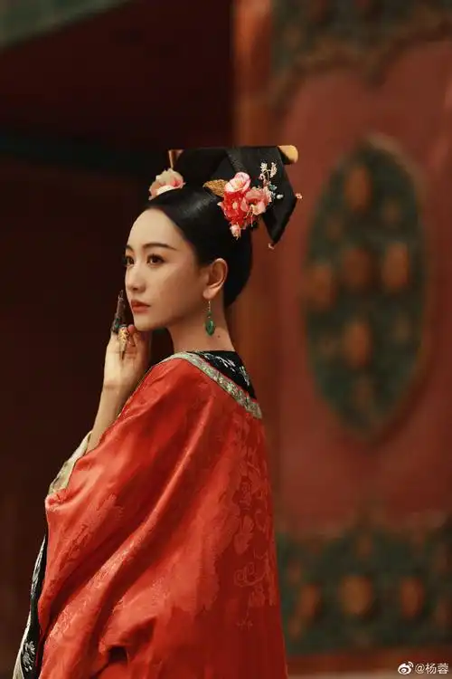 杨蓉紫禁城古装大片##杨蓉清宫造型