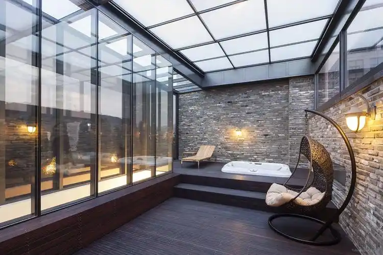 顶楼露台阳光房违规吗