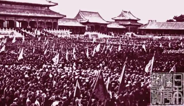 抗日战争胜利后全国各地的欢庆场景