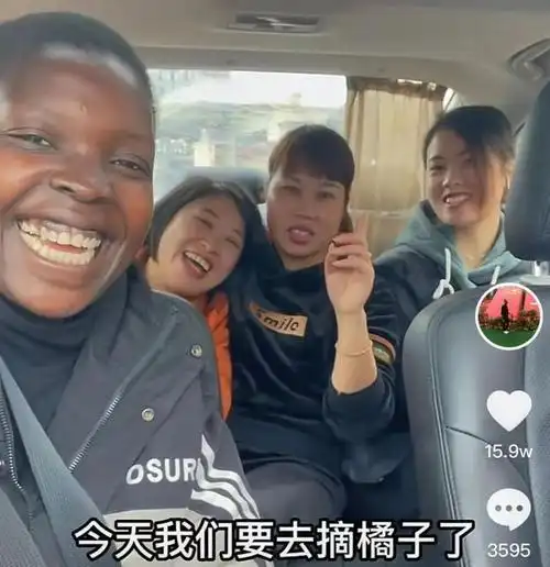 非洲90后女孩嫁给中国农村大叔,800万粉丝看她做菜|蔡少芬|乌干达