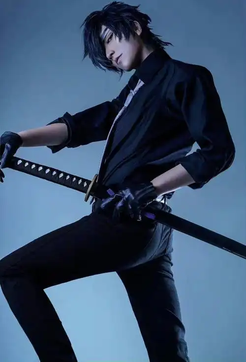 持剑动态#绘画参考##绘画素材