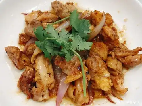 实力推荐!教你做黑椒鸡柳,肉质爽嫩,辛香味道令你味觉一震