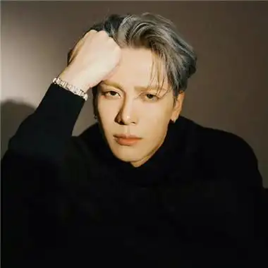 2022王嘉尔又潮又酷的头像高清 有谁不爱王嘉尔了_3